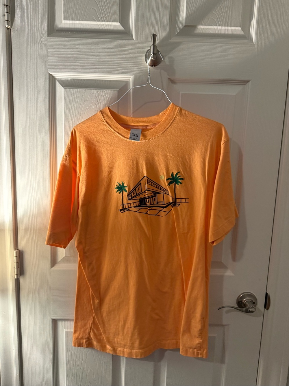 Zara Orange Short Sleeve Tee with Beach House Graphic
